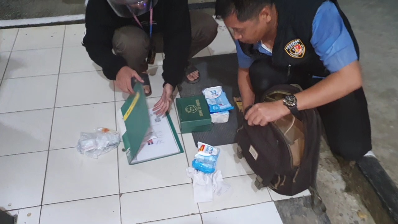 VideoCapture_20241208-065726.jpg